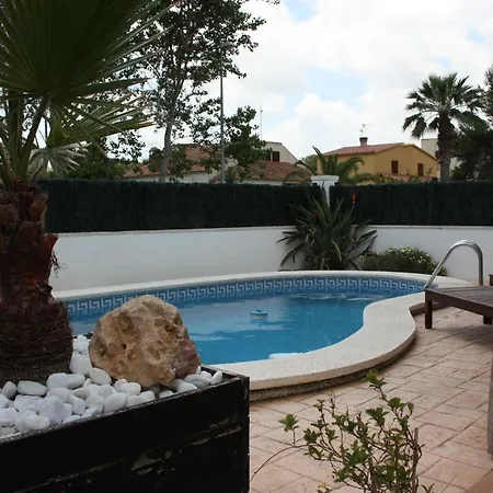 Casa Mireia I Paula ريومار